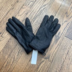 Black Leather Gloves